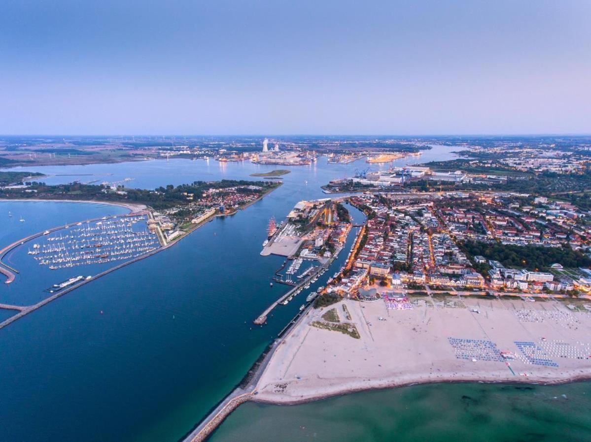 Stromperle, Direkt Am Alten Strom Rostock Exteriör bild